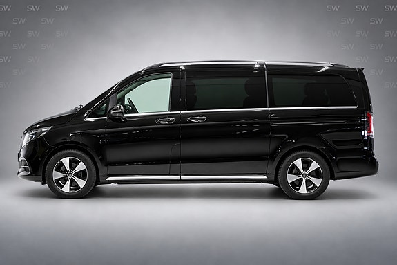 Mercedes-Benz EQV300 9 of 20