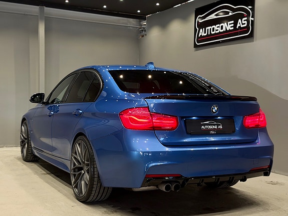 BMW 330e 10 of 30