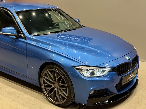 BMW 330e 4 of 30