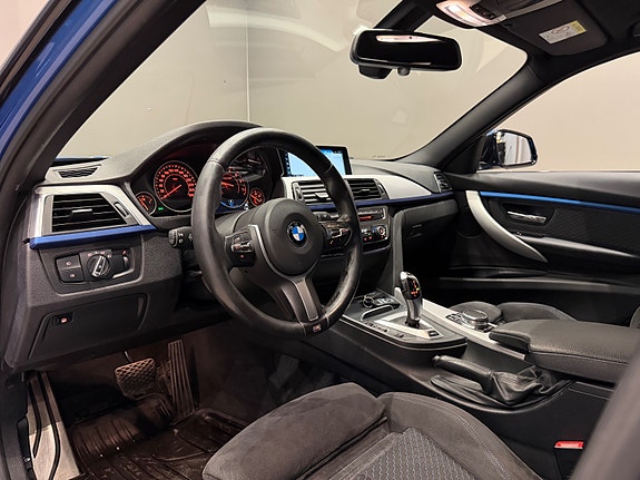 BMW 330e 15 of 30