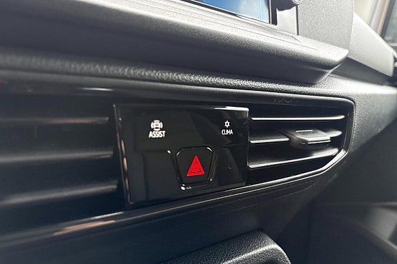 Volkswagen Caddy 25 of 25