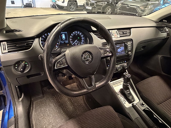 Skoda Octavia 14 of 25