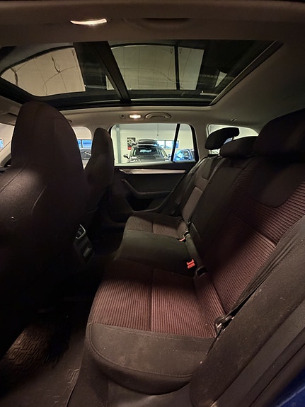 Skoda Octavia 19 of 25