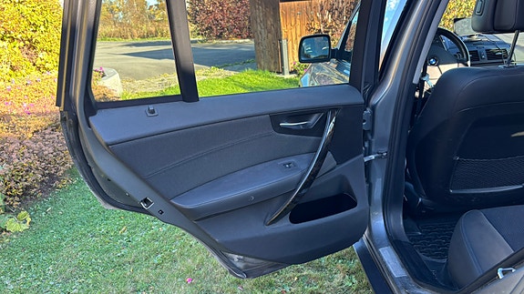 BMW X3 14 of 16