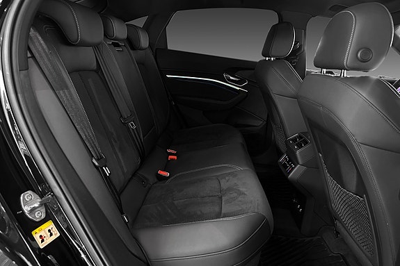 Audi Q8 e-tron 22 of 25