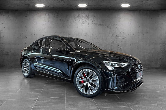 Audi Q8 e-tron 7 of 25