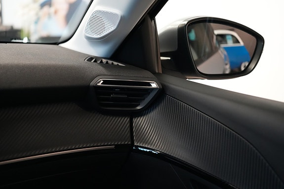 Peugeot e-208 16 of 24