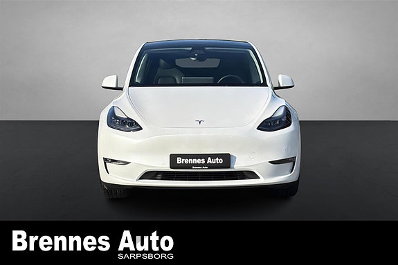 Tesla Model Y 2 of 21