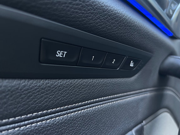 BMW 530e 18 of 30