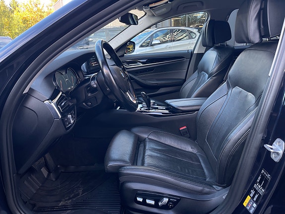 BMW 530e 12 of 30