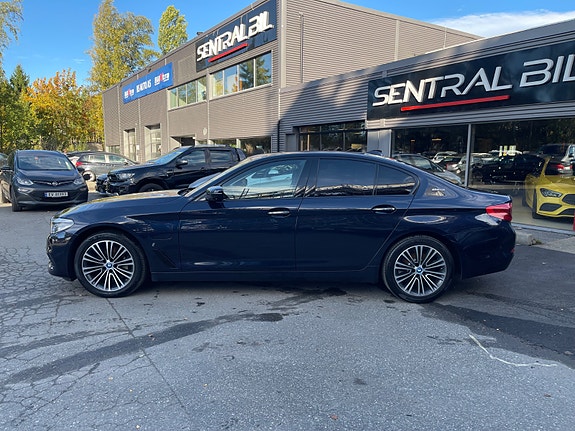 BMW 530e 10 of 30