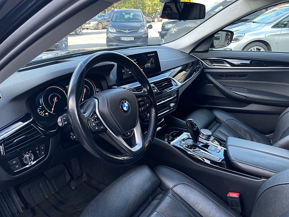BMW 530e 11 of 30
