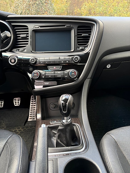 Kia Optima 15 of 30