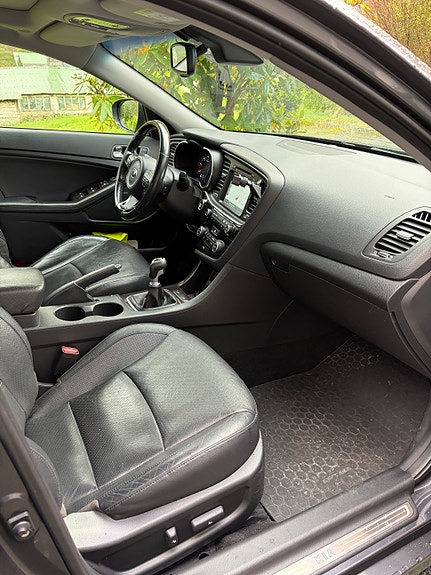 Kia Optima 23 of 30