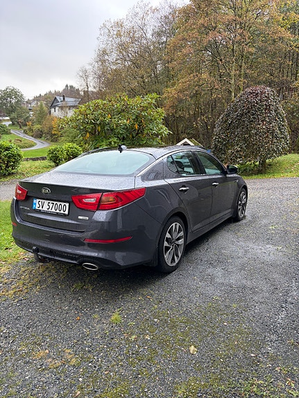 Kia Optima 5 of 30