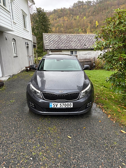 Kia Optima 8 of 30