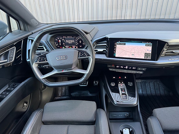 Audi Q4 e-tron 10 of 30