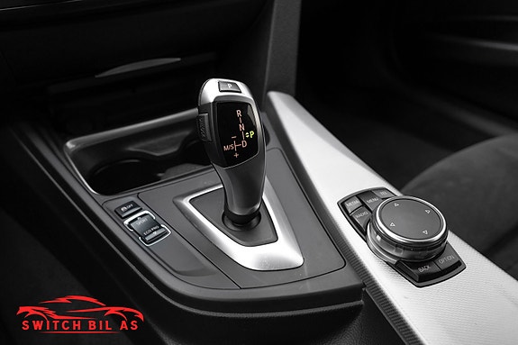 BMW 330d 13 of 24