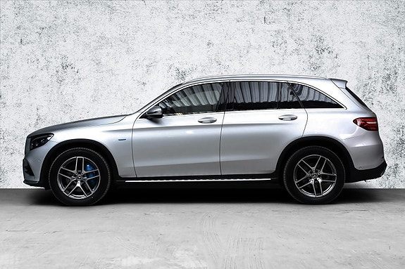 Mercedes-Benz GLC350 e 10 of 27