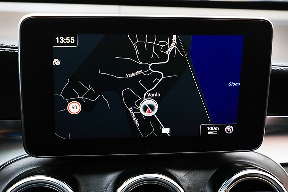 Mercedes-Benz GLC350 e 24 of 27