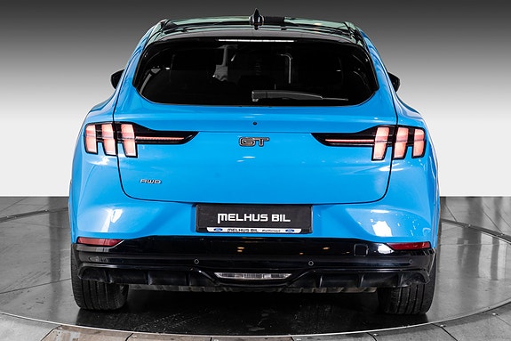 Ford Mustang Mach-E 6 of 30