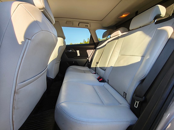 Toyota Auris 5 of 14
