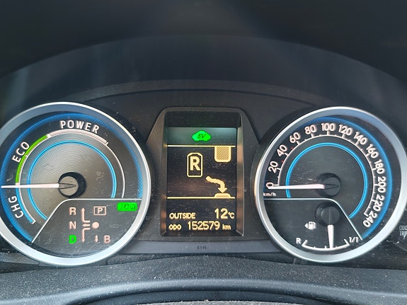 Toyota Auris 14 of 14