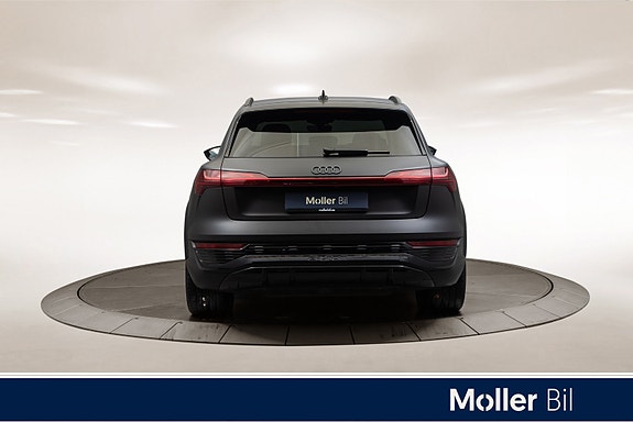 Audi SQ8 e-tron 6 of 30