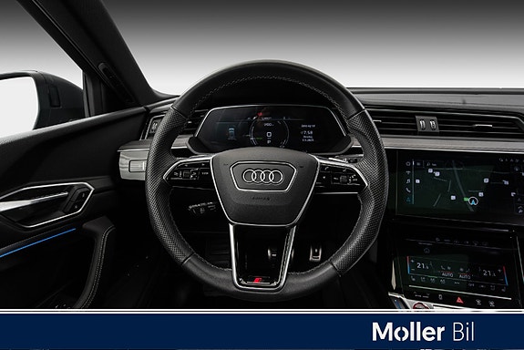 Audi SQ8 e-tron 24 of 30