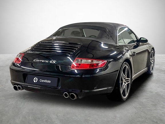 Porsche 911 Carrera 4S 5 of 22