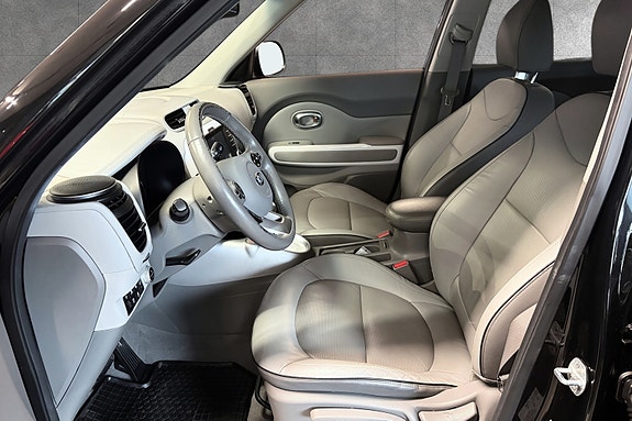 Kia Soul 9 of 28