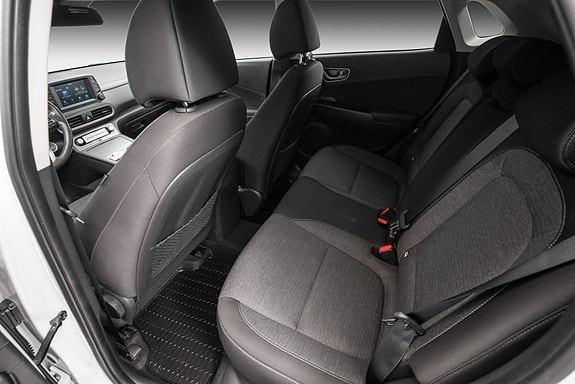 Hyundai Kona 18 of 25