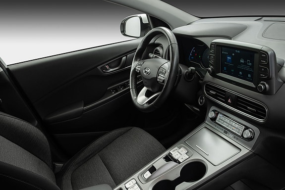 Hyundai Kona 15 of 25