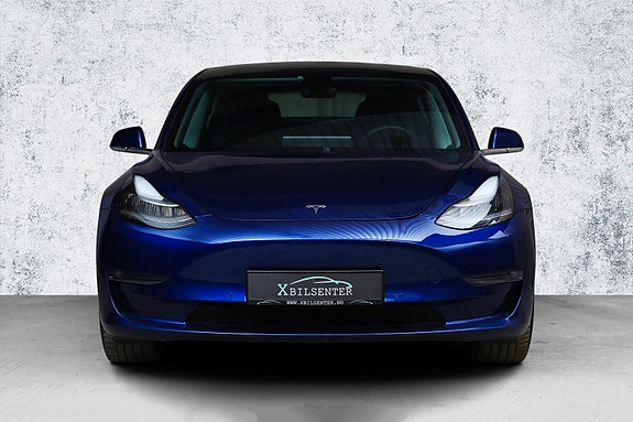 Tesla Model 3 4 of 19