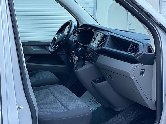 Volkswagen Transporter 23 of 30