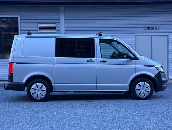 Volkswagen Transporter 2 of 30