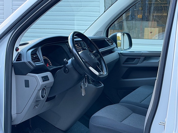 Volkswagen Transporter 22 of 30