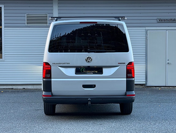 Volkswagen Transporter 9 of 30