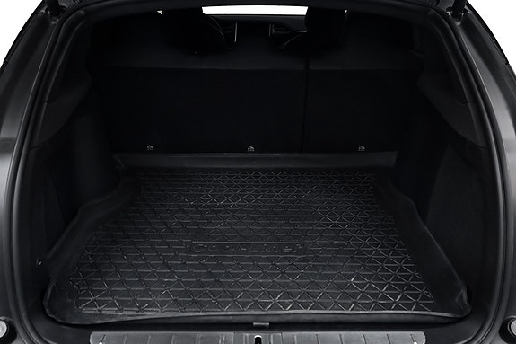 Tesla Model X 7 of 25