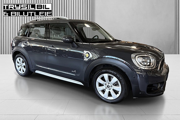 MINI Countryman Cooper SE 2 of 30