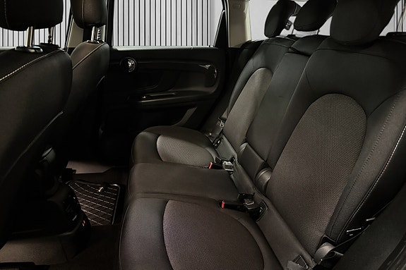 MINI Countryman Cooper SE 16 of 30