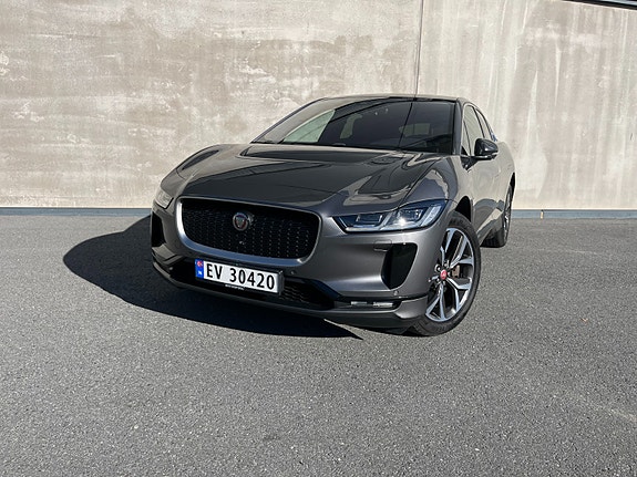 Jaguar I-PACE 3 of 30