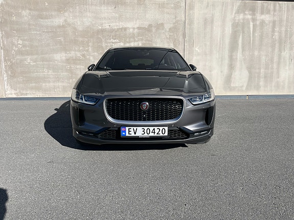 Jaguar I-PACE 2 of 30
