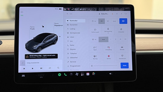 Tesla Model 3 19 of 30