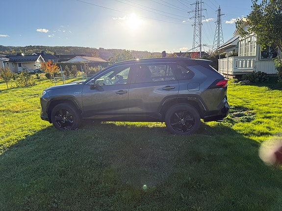 Toyota RAV4 26 of 29