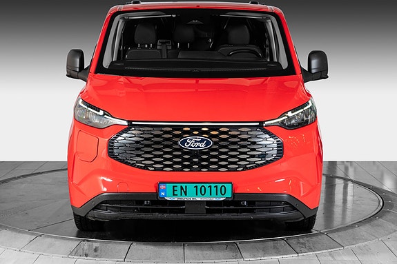 Ford Transit Custom 2 of 25