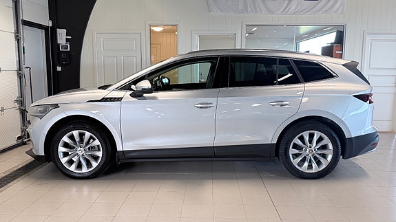 Skoda Enyaq 4 of 30