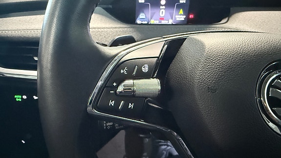 Skoda Enyaq 12 of 30