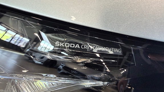 Skoda Enyaq 9 of 30