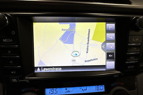 Toyota RAV4 14 of 20
